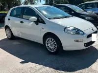 Usata Fiat Punto Street 85 CV (62 kW) 2014 Bianco Utilitaria