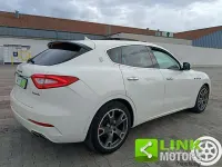 Usata Maserati Levante 430 CV (316 kW) 2016 Bianco SUV