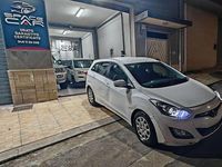 Usata Hyundai i30 Comfort 110 CV (80 kW) 2013 Bianco Station wagon