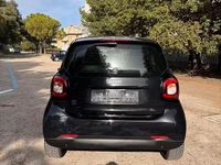 Usata Smart ForTwo Coupé 60 kW (82 CV) 2021 Nero Utilitaria