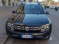 Usata Dacia Duster Lauréate 109 CV (80 kW) 2017 Grigio SUV