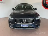 Usata Volvo XC60 Inscription 253 CV (186 kW) 2022 Blu SUV