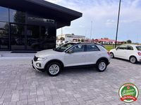 Usata VW T-Roc 110 CV (80 kW) 2022 Beige SUV