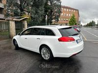 Usata Opel Insignia 160 CV (117 kW) 2012 Bianco Station wagon