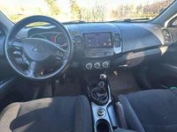 Usata Mitsubishi Outlander Instyle 140 CV (102 kW) 2007 Grigio SUV