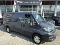 Usata Iveco Daily 136 CV (100 kW) 2017 Grigio Furgone