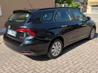 Usata Fiat Tipo 120 CV (88 kW) 2018 Nero Station wagon