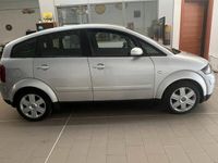Usata Audi A2 90 CV (66 kW) 2004 Grigio Utilitaria