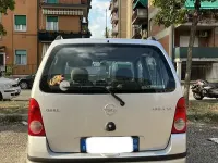 Usata Opel Agila 75 CV (55 kW) 2002 Grigio Monovolume