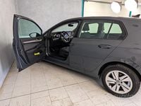 Occasion VW Golf VIII Life 116 ch (85 kW) 2025 Gris Berline