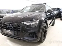 Usata Audi SQ8 435 CV (319 kW) 2020 Nero SUV