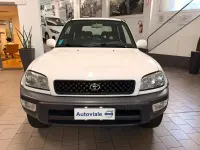 Usata Toyota RAV4 128 CV (94 kW) 1998 Bianco SUV