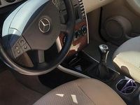 Usata Mercedes B200 140 CV (102 kW) 2009 Grigio Monovolume