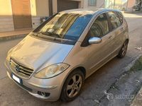 Usata Mercedes A180 Avantgarde 109 CV (80 kW) 2006 Grigio Utilitaria