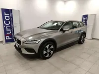 Usata Volvo V60 CC 197 CV (144 kW) 2021 Grigio Station wagon