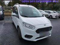 Usata Ford Tourneo Courier S 75 CV (55 kW) 2019 Bianco Monovolume