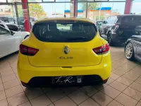 Usata Renault Clio IV 72 CV (52 kW) 2014 Giallo Berlina