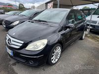 Usata Mercedes B180 108 CV (79 kW) 2006 Nero Monovolume