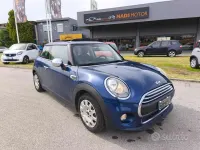 Usata Mini ONE 75 CV (55 kW) 2015 Blu Utilitaria