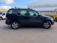 Usata Mercedes ML270 163 CV (119 kW) 2001 Blu/azzurro SUV