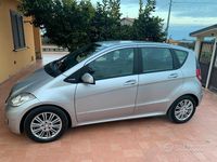 Gebraucht Mercedes A160 82 PS (60 kW) 2012 Grau Limousine
