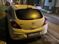 Usata Opel Corsa 2010 Bianco Berlina