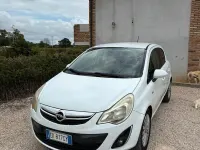 Usata Opel Corsa 75 CV (55 kW) 2011 Bianco Utilitaria
