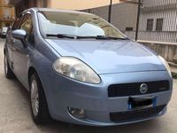 Usata Fiat Grande Punto Emotion 90 CV (66 kW) 2007 Blu/azzurro Utilitaria