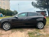Usata Alfa Romeo Giulietta Exclusive 109 CV (80 kW) 2014 Nero Berlina