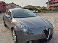 Usata Alfa Romeo Giulietta Super 120 CV (88 kW) 2017 Grigio Utilitaria