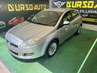 Usata Fiat Bravo Dynamic 90 CV (66 kW) 2008 Metallizzato Utilitaria
