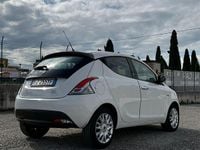 Usata Lancia Ypsilon Silver 69 CV (50 kW) 2013 Bianco Utilitaria