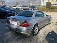 Usata Mercedes SLK200 163 CV (119 kW) 2002 Grigio Cabrio