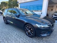 Usata Volvo V60 Business Edition 150 CV (110 kW) 2019 Grigio Station wagon