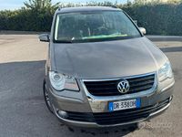 Usata VW Touran 105 CV (77 kW) 2008 Monovolume