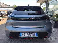Usata Peugeot 208 Allure 101 CV (74 kW) 2025 Grigio Utilitaria
