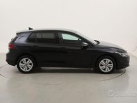 Usata VW Golf VIII Life 131 CV (96 kW) 2022 Nero Berlina