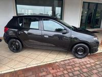 Usata Dacia Sandero Lauréate 76 CV (55 kW) 2014 Nero Berlina