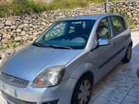 Usata Ford Fiesta 75 CV (55 kW) 2006 Utilitaria