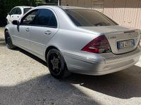 Usata Mercedes C200 Elegance 116 CV (85 kW) 2002 Berlina