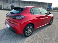 Usata Peugeot 208 Active 75 CV (55 kW) 2022 Rosso Utilitaria