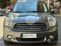 Usata Mini Cooper D Countryman 111 CV (81 kW) 2013 Marrone SUV