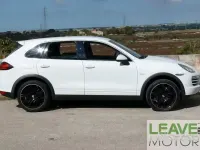 Usata Porsche Cayenne 245 CV (180 kW) 2012 Bianco SUV