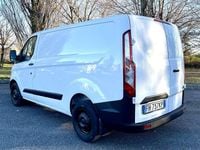 Usata Ford Transit Custom 105 CV (77 kW) 2017 Bianco frozen pastello Furgone