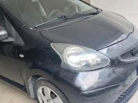 Usata Toyota Aygo 67 CV (49 kW) 2008 Nero Utilitaria
