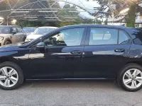 Usata VW Golf VIII Life 131 CV (96 kW) 2023 Nero Berlina