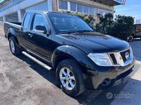 Usata Nissan Navara 190 CV (139 kW) 2015 Nero Pick-up