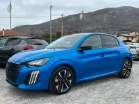 Usata Peugeot 208 Allure 101 CV (74 kW) 2024 Blu Utilitaria