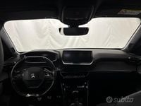 Usata Peugeot 2008 GT-line 102 CV (75 kW) 2020 Bianco SUV