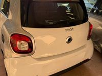 Usata Smart ForFour 61 CV (44 kW) 2017 Bianco Utilitaria